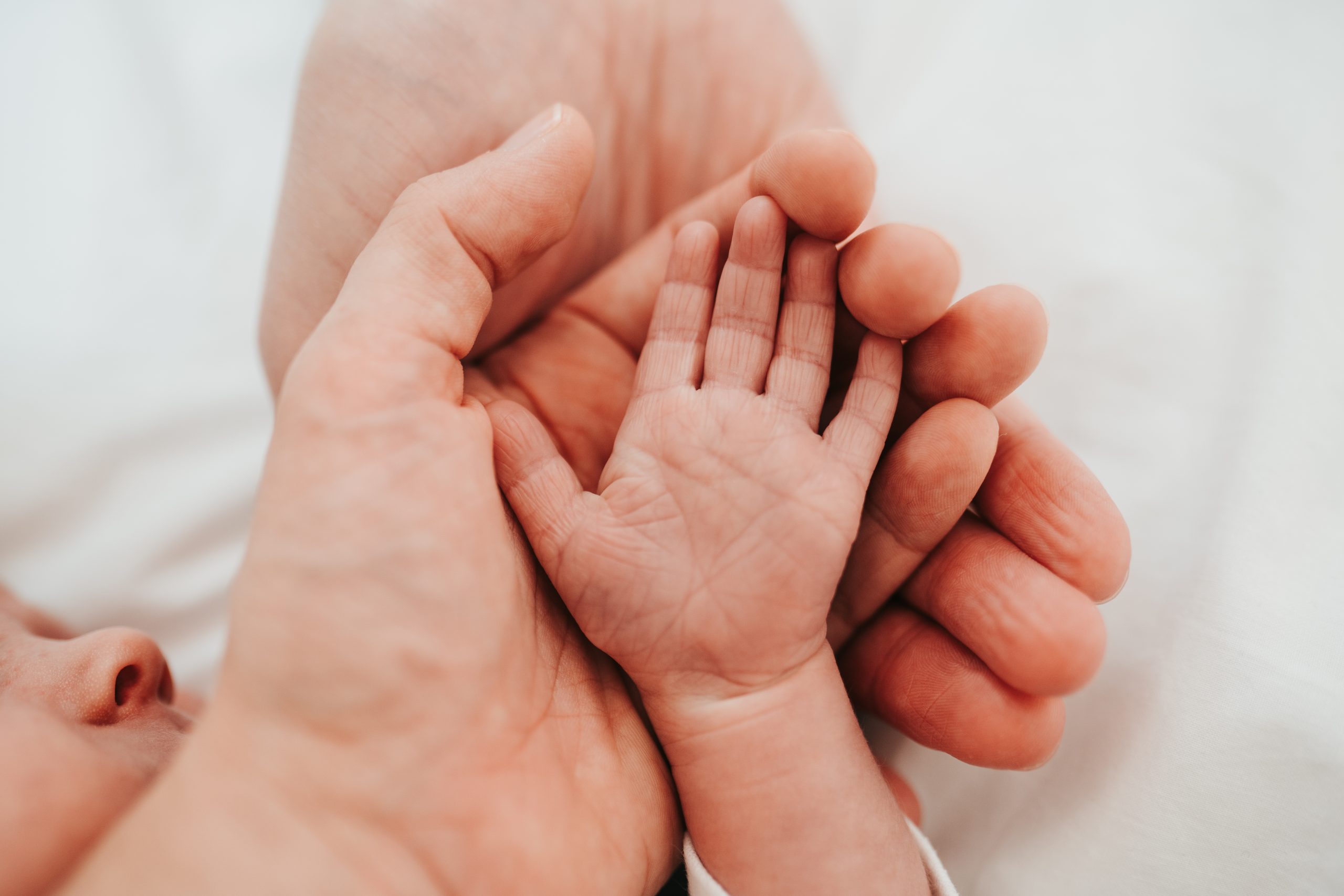 Wie Weniger Besitz im Mama-Alltag stress reduziert